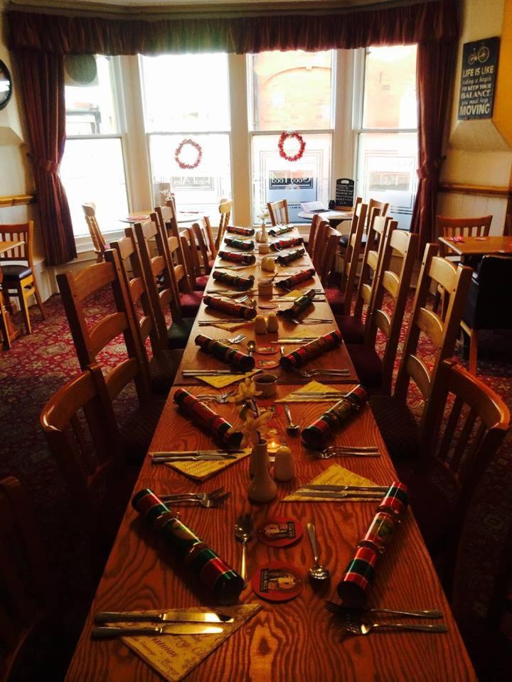 The Wellington Hotel Howden Eksteriør billede
