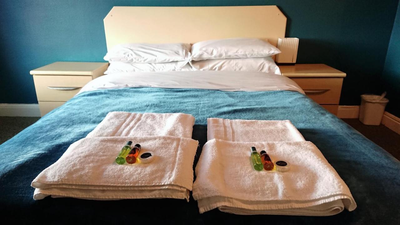 The Wellington Hotel Howden Eksteriør billede