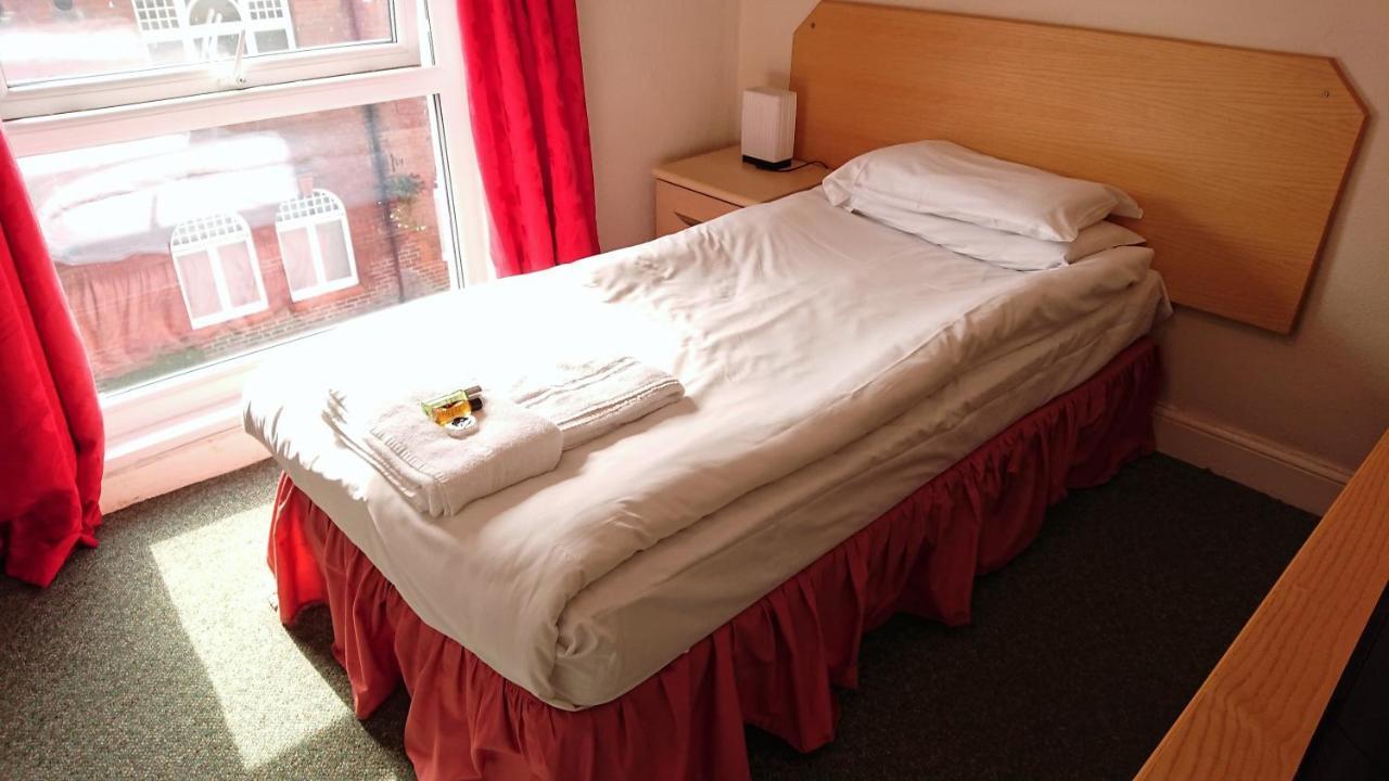 The Wellington Hotel Howden Eksteriør billede