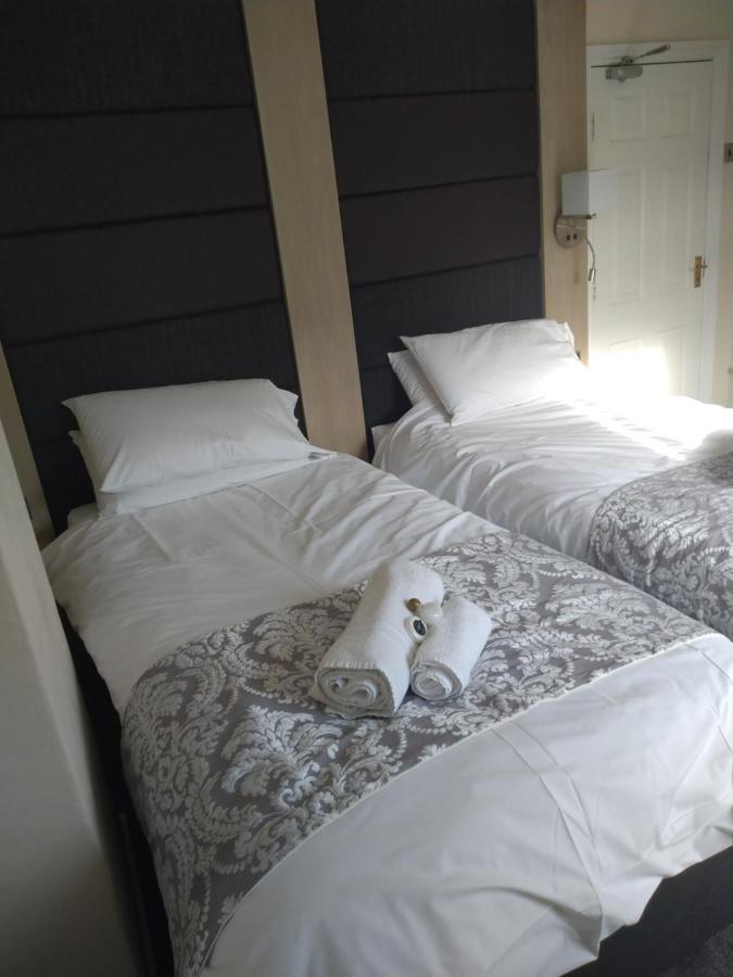 The Wellington Hotel Howden Eksteriør billede